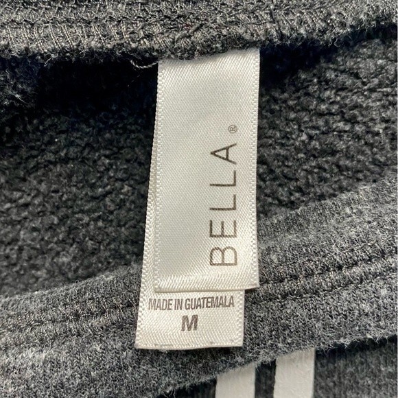 Bella Grey Phoenix Arizona Crewneck Sweatshirt Casual Size Medium - Picture 4 of 7